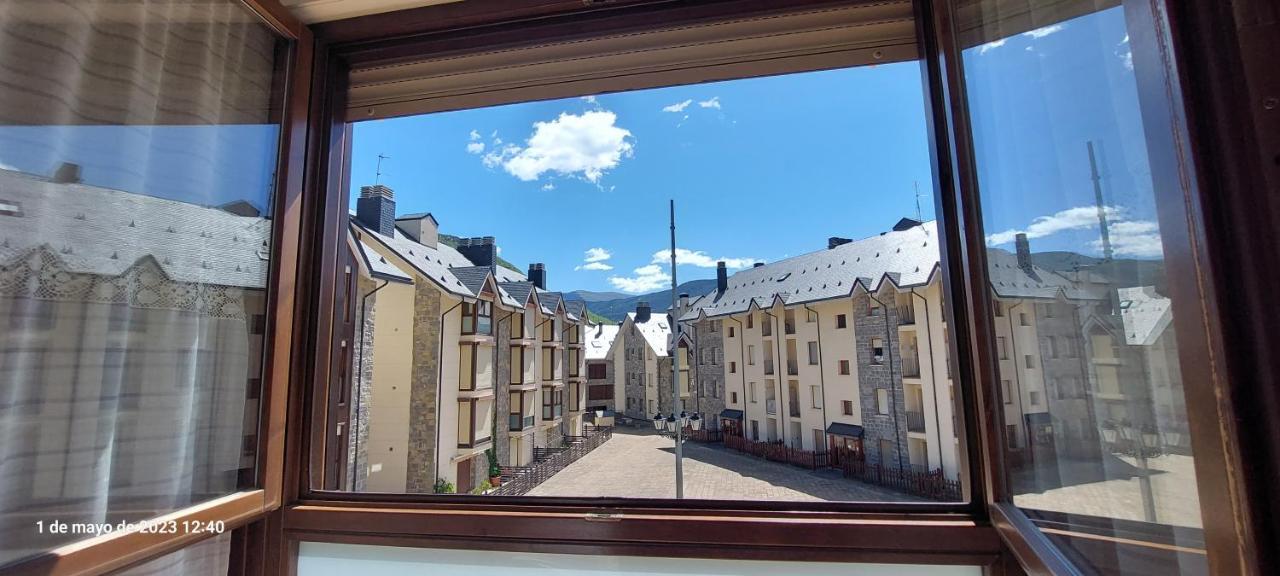 Apartamento Alma De Biescas Екстер'єр фото